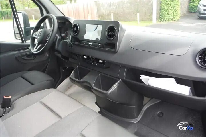 mercedes-benz-sprinter-319-cdi-cc-automaat-l3-meubelbak-18m-laadklep-big-2