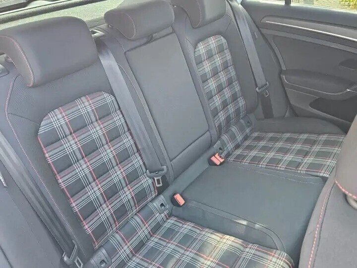 volkswagen-golf-gti-20-tsi-dccdynaudiocamera-big-6