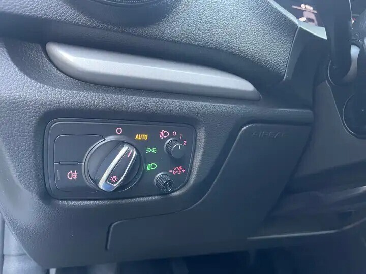 audi-a3-16-tdi-navig-clim-bizone-regulateur-big-8