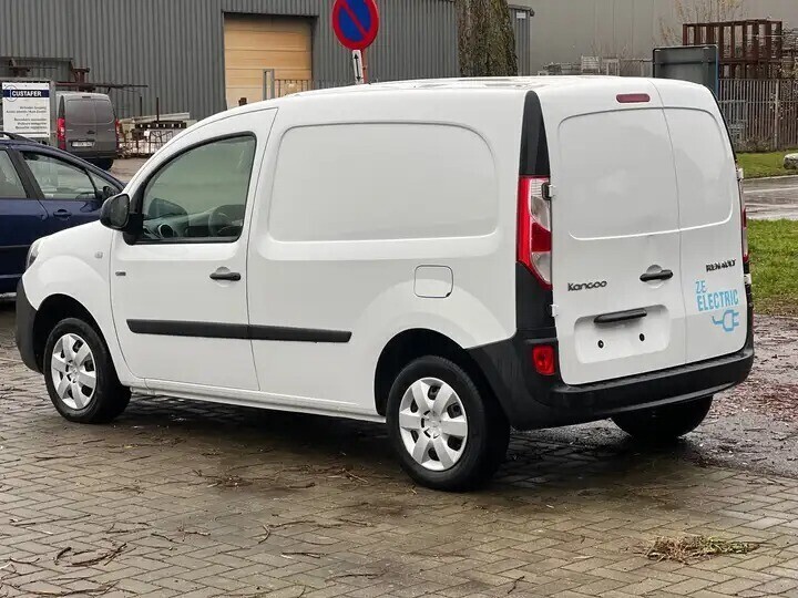 renault-kangoo-ze-big-2