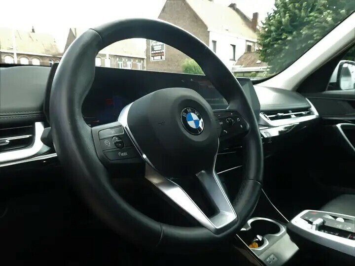 bmw-x1-15ia-sdrive18-opfeu6ap-x-line-big-7