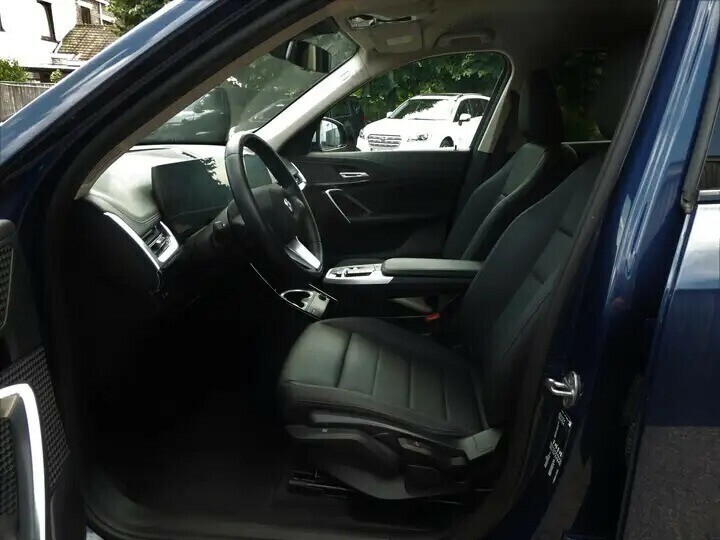 bmw-x1-15ia-sdrive18-opfeu6ap-x-line-big-5