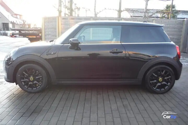 mini-cooper-se-bev-big-7