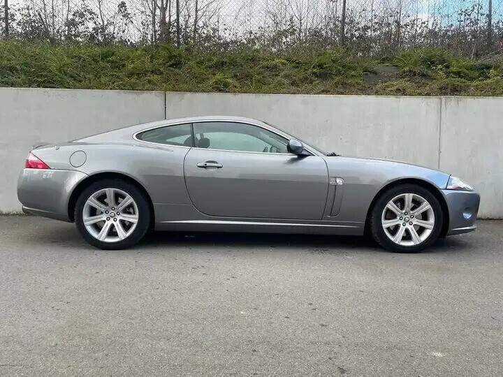 jaguar-xk-42i-v8carnet-complet1propriofull-big-3