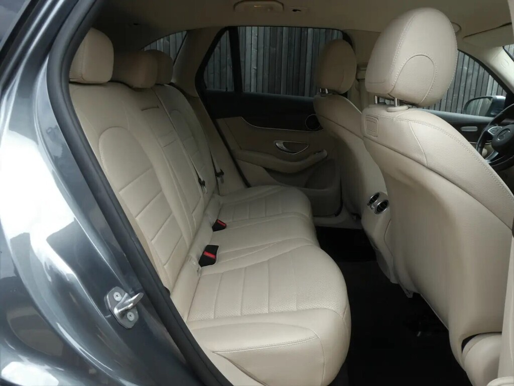 mercedes-benz-glc-big-3