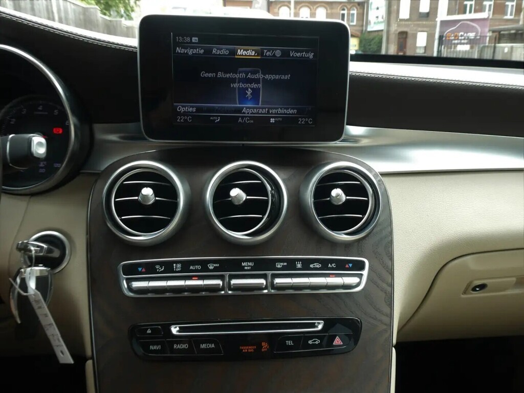 mercedes-benz-glc-big-7