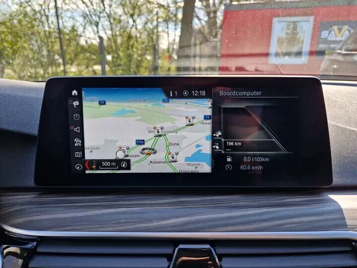 bmw-530-530ehudsport-lineappleandroid-big-9