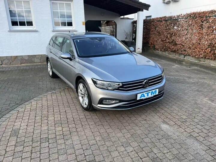 volkswagen-passat-variant-15-tsi-highline-opf-dsg-eu6apledernaviled-hl-big-0