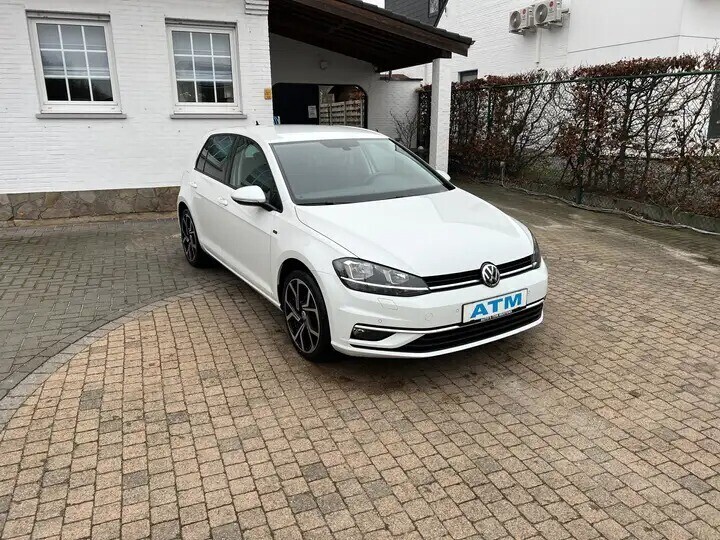 volkswagen-golf-15-tsi-act-join-opf-navipdc-va-trekhaak26dkm-big-0