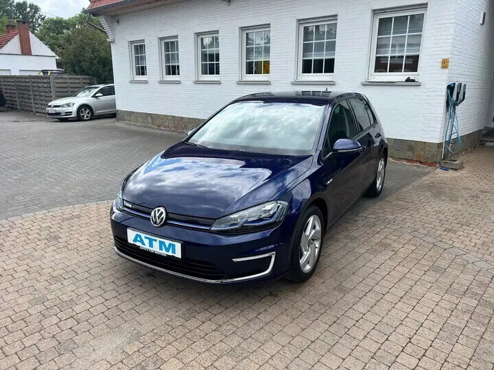 volkswagen-e-golf-358kwh-naviaccpdc-va-camerasport14000-km-big-1