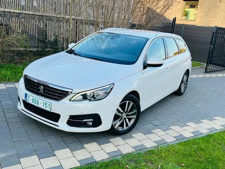 peugeot-308-sw-bluehdi-130-allure-tva-deductible-big-3