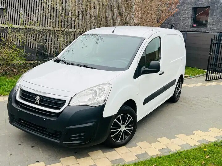 peugeot-partner-16-bluehdi-tva-deductible-big-3