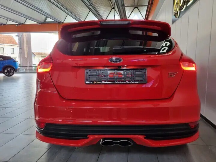 ford-focus-20-ecoboost-st3-mk35-utilitairerecarobi-xenon-big-3