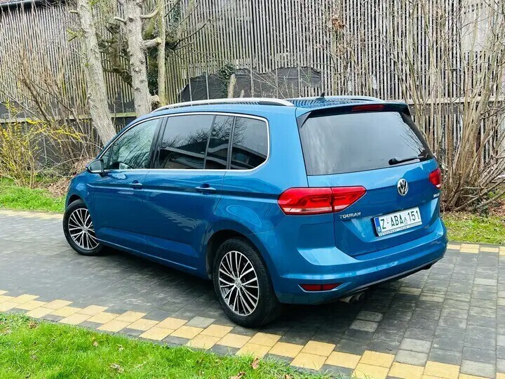 volkswagen-touran-20-tdi-highline-dsg-tva-deductible-big-4