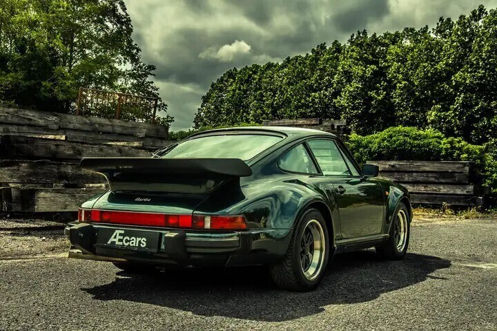 porsche-930-911-turbo-electric-sport-seats-open-roof-big-4