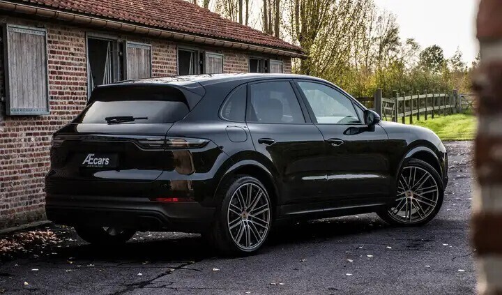 porsche-cayenne-30t-pano-bose-28674-km-belgian-big-0