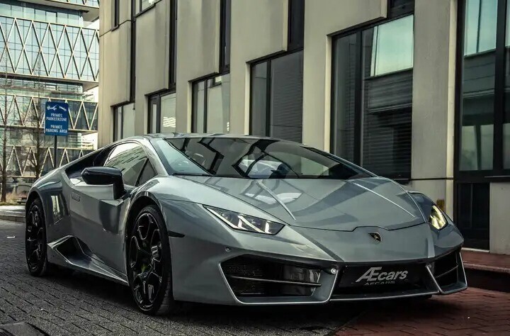 lamborghini-huracan-52i-v10-lp580-2-lift-full-history-big-2