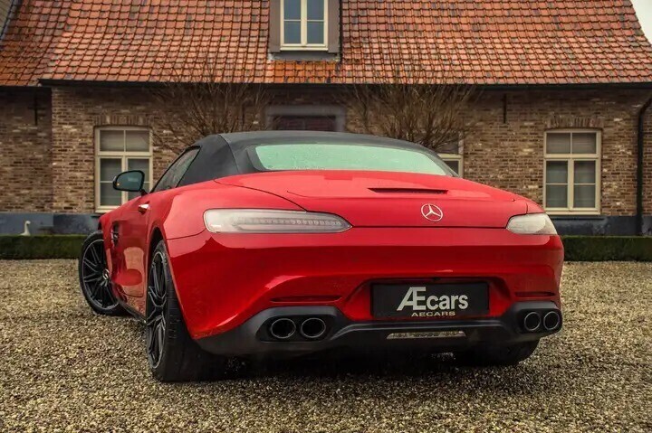 mercedes-benz-amg-gt-roadster-360-burmester-airscarf-big-3