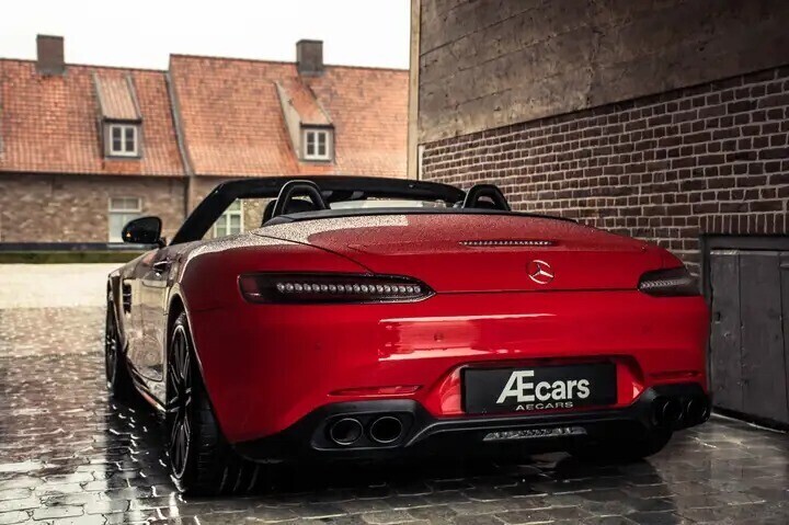 mercedes-benz-amg-gt-roadster-360-burmester-airscarf-big-1
