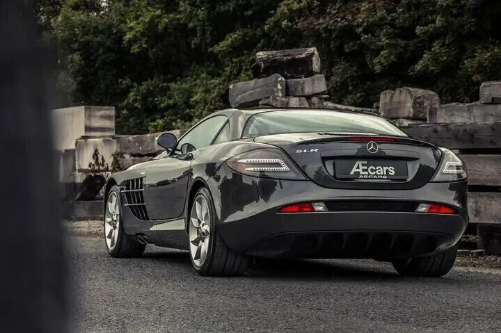 mercedes-benz-slr-mclaren-1-owner-full-history-belgian-big-2