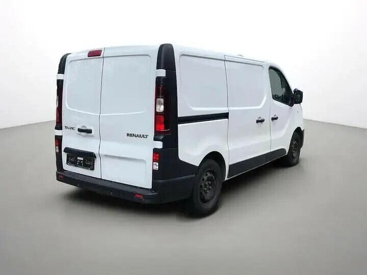 renault-trafic-16-dci-confort-eu6c-big-4