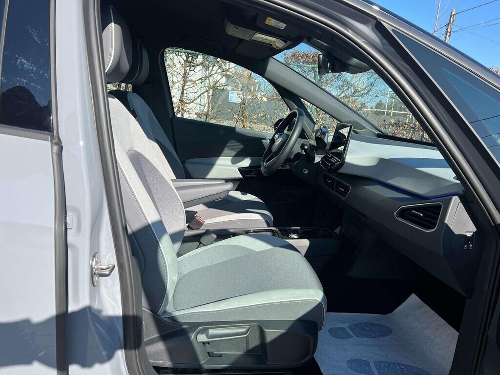 volkswagen-id3-70-kwh-pro-performancenavipdcvacamerasp-big-7