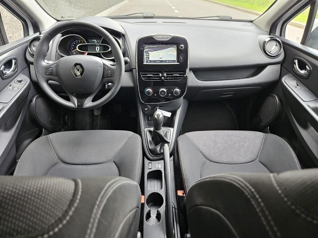 renault-clio-12i-40000km-big-8