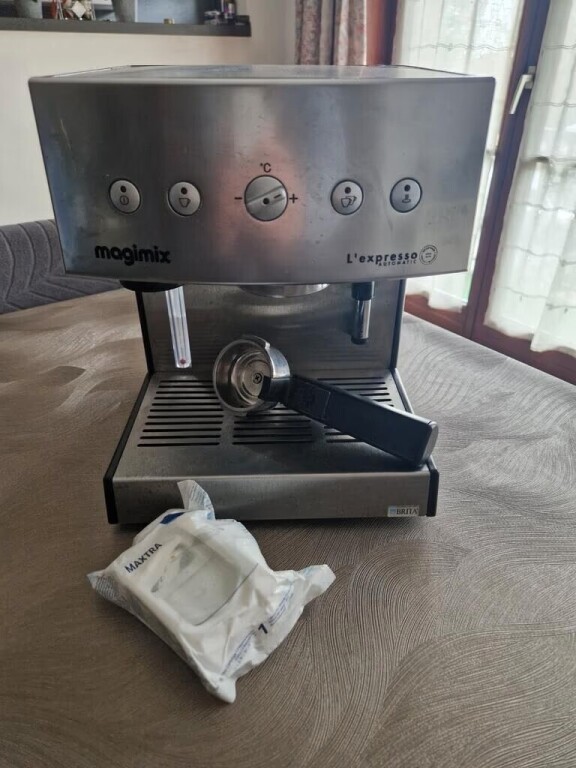machine-a-expresso-magimix-big-1