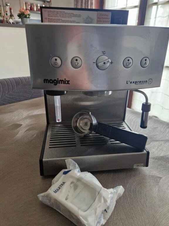 machine-a-expresso-magimix-big-2